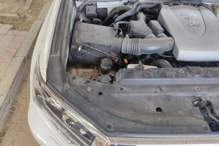 Used Toyota Prado 2018 3.5L Automatic TX-L with Rear-Mounted Spare Tire Engine Bay Right