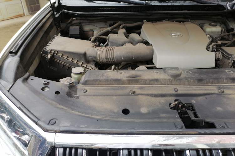 Used Toyota Prado 2018 3.5L Automatic TX Engine Bay Right