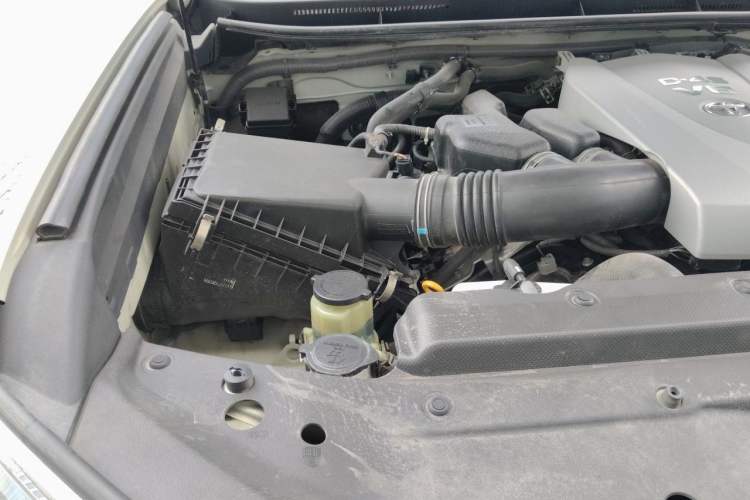 Used Toyota Prado 2018 3.5L Automatic TX-L NAVI with Rear-Mounted Spare Tire Engine Bay Right