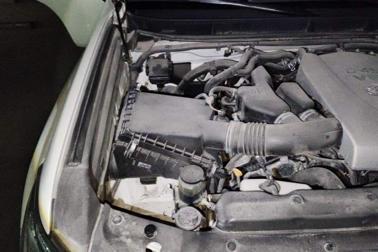 Used Toyota Prado 2018 3.5L Automatic VX with Rear-Mounted Spare Tire Engine Bay Right