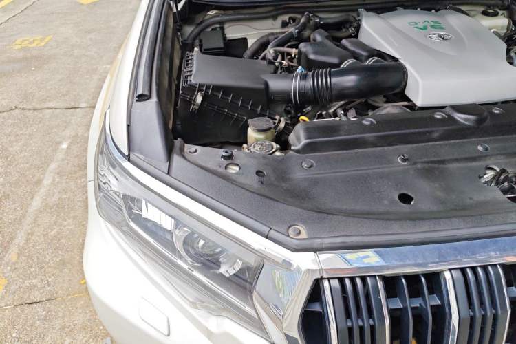 Used Toyota Prado 2018 3.5L Automatic TX-L with Rear-Mounted Spare Tire Engine Bay Right
