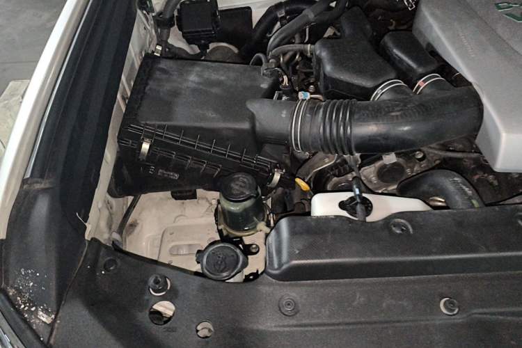 Used Toyota Prado 2018 3.5L Automatic TX-L Engine Bay Right