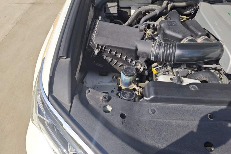 Used Toyota Prado 2018 3.5L Automatic TX-L Engine Bay Right