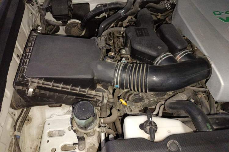 Used Toyota Prado 2018 3.5L Automatic TX-L with Rear-Mounted Spare Tire Engine Bay Right
