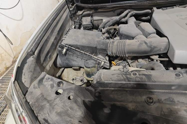 Used Toyota Prado 2018 3.5L Automatic TX-L with Rear-Mounted Spare Tire Engine Bay Right