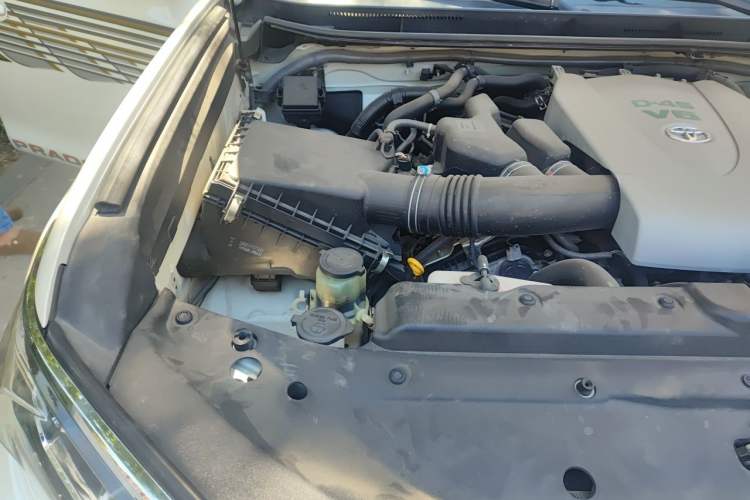 Used Toyota Prado 2018 3.5L Automatic TX-L with Rear-Mounted Spare Tire Engine Bay Right