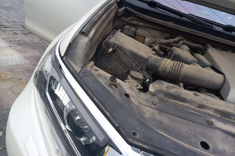 Used Toyota Prado 2018 3.5L Automatic TX-L with Rear-Mounted Spare Tire Engine Bay Right