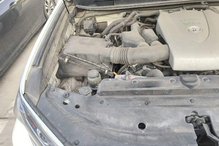 Used Toyota Prado 2018 3.5L Automatic SX Engine Bay Right