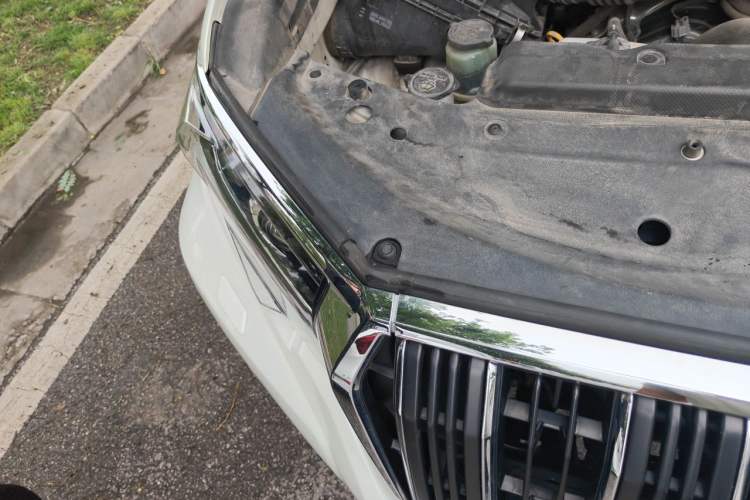 Used Toyota Prado 2018 3.5L Automatic TX-L Engine Bay Right