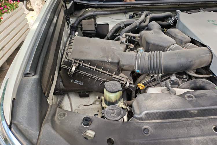 Used Toyota Prado 2018 3.5L Automatic TX-L with Rear-Mounted Spare Tire Engine Bay Right