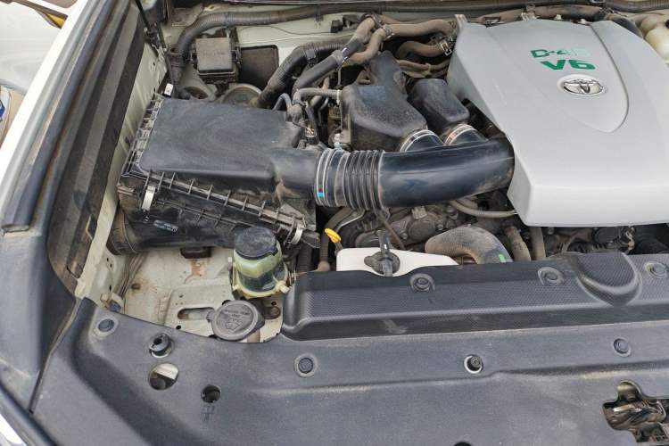 Used Toyota Prado 2018 3.5L Automatic TX-L NAVI Engine Bay Right