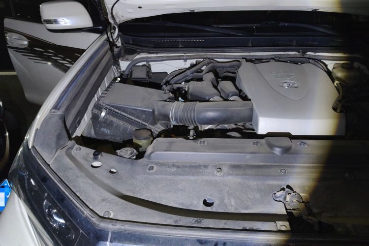 Used Toyota Prado 2018 3.5L Automatic TX-L with Rear-Mounted Spare Tire Engine Bay Right