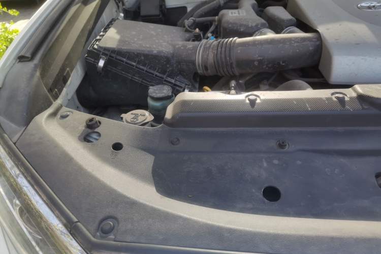 Used Toyota Prado 2018 3.5L Automatic TX-L Engine Bay Right