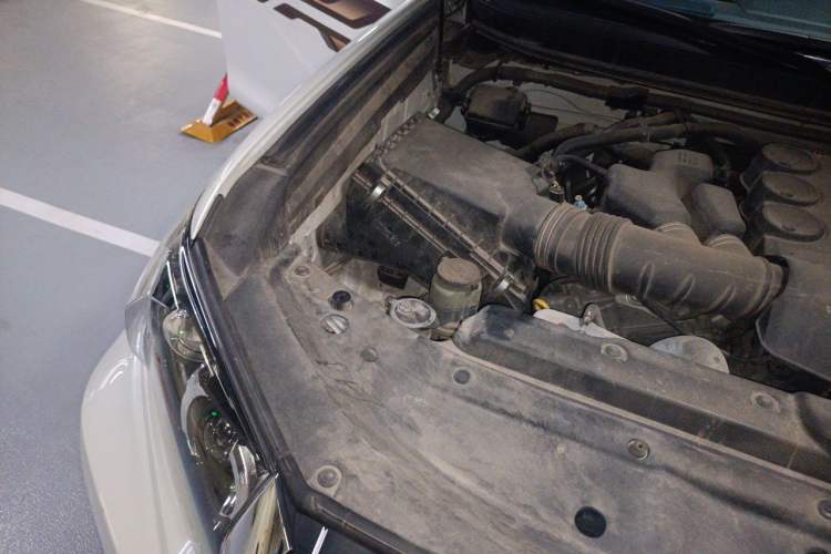 Used Toyota Prado  Engine Bay Right