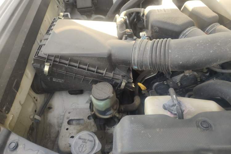 Used Toyota Prado 2018 3.5L Automatic TX-L with Rear-Mounted Spare Tire Engine Bay Right