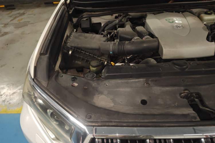 Used Toyota Prado 2018 3.5L Automatic TX-L with Rear-Mounted Spare Tire Engine Bay Right