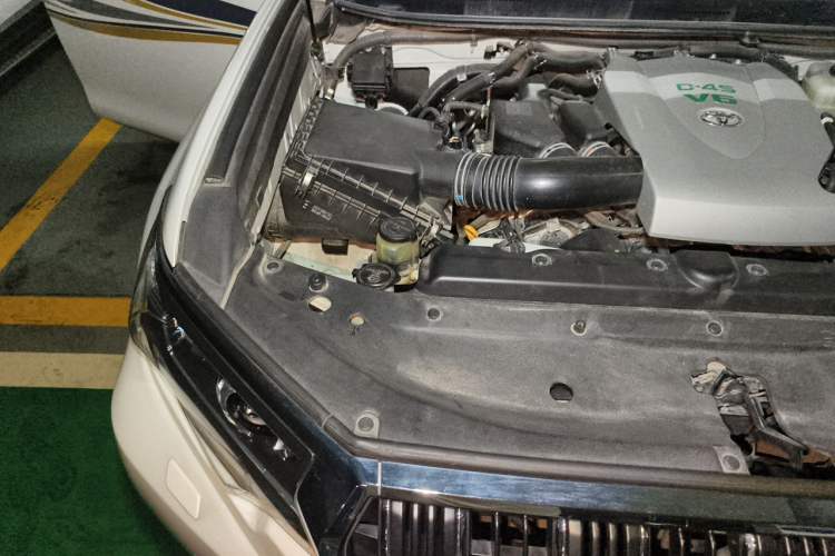 Used Toyota Prado 2018 3.5L Automatic TX-L Engine Bay Right