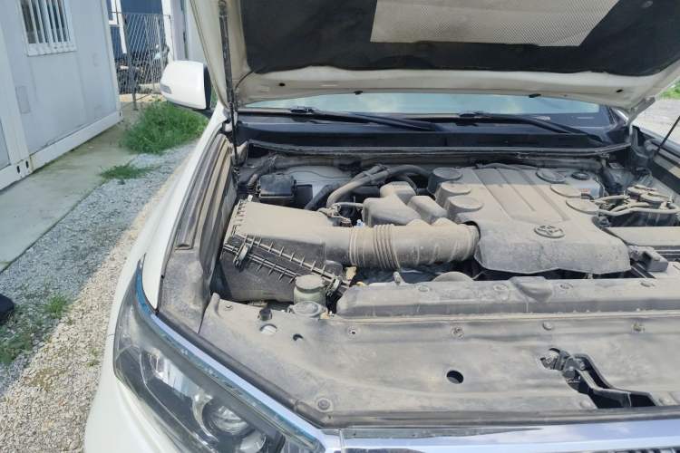 Used Toyota Prado  Engine Bay Right
