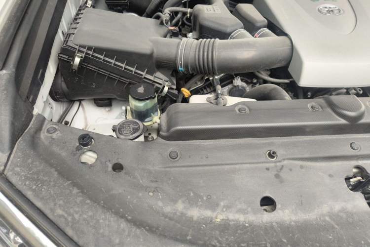 Used Toyota Prado 2018 3.5L Automatic TX-L NAVI Engine Bay Right