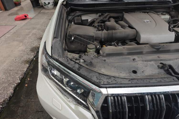 Used Toyota Prado 2018 3.5L Automatic TX-L Engine Bay Right