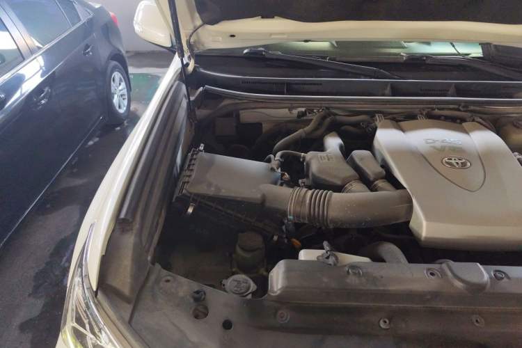 Used Toyota Prado 2018 3.5L Automatic TX-L NAVI Engine Bay Right