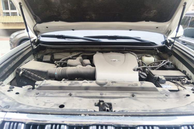 Used Toyota Prado 2018 3.5L Automatic TX Engine Bay