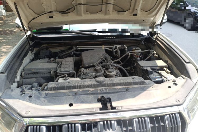 Used Toyota Prado 2018 2.7L TX Aluminum Wheels Underbody Mounting Base Version – Middle East Engine Bay