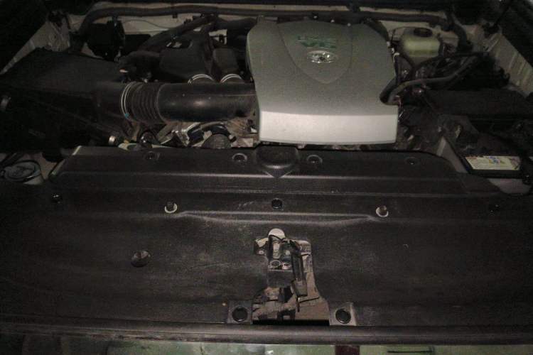 Used Toyota Prado 2018 3.5L Automatic TX-L Engine Bay