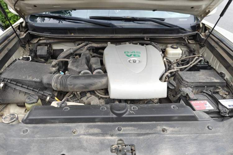 Used Toyota Prado 2018 3.5L Automatic TX-L with Rear-Mounted Spare Tire Engine Bay