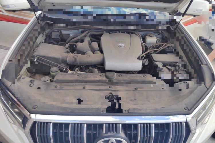 Used Toyota Prado 2018 3.5L Automatic TX Engine Bay