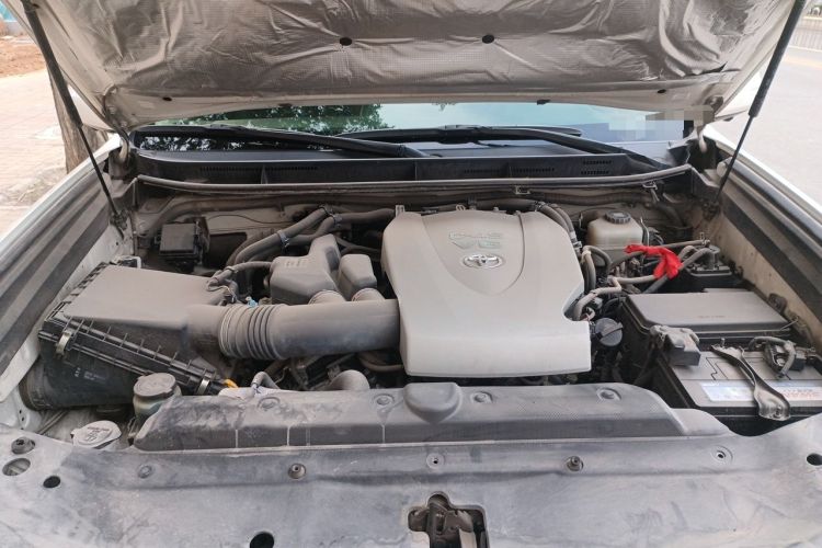 Used Toyota Prado 2018 3.5L Automatic TX-L NAVI Engine Bay