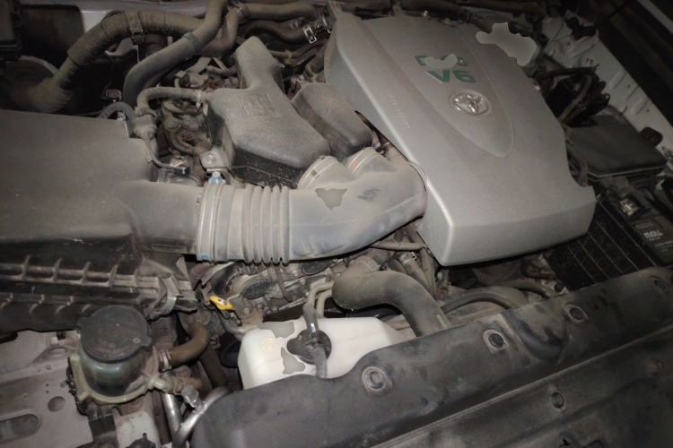 Used Toyota Prado 2018 3.5L Automatic TX Engine Bay
