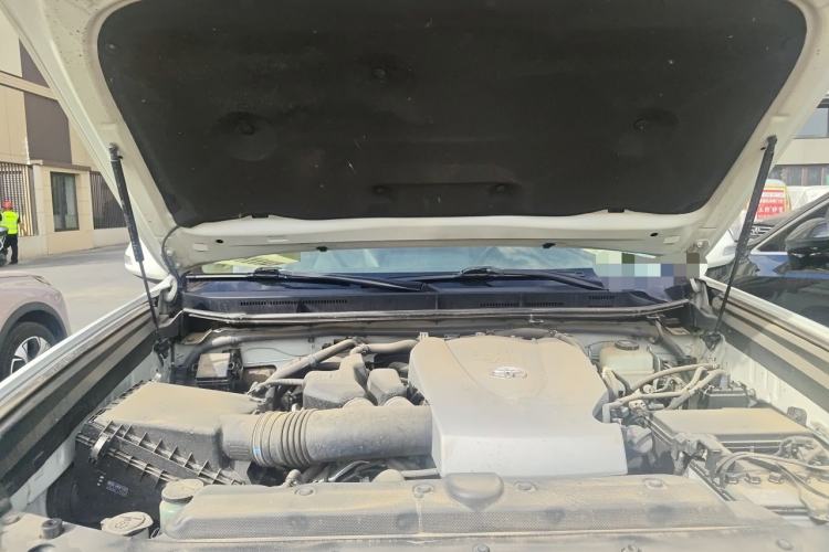 Used Toyota Prado 2018 3.5L Automatic TX-L Engine Bay