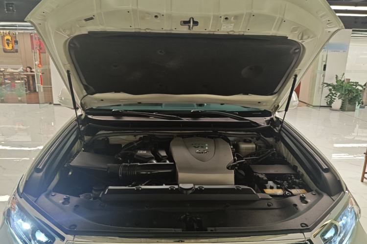 Used Toyota Prado 2018 3.5L Automatic TX-L NAVI Engine Bay