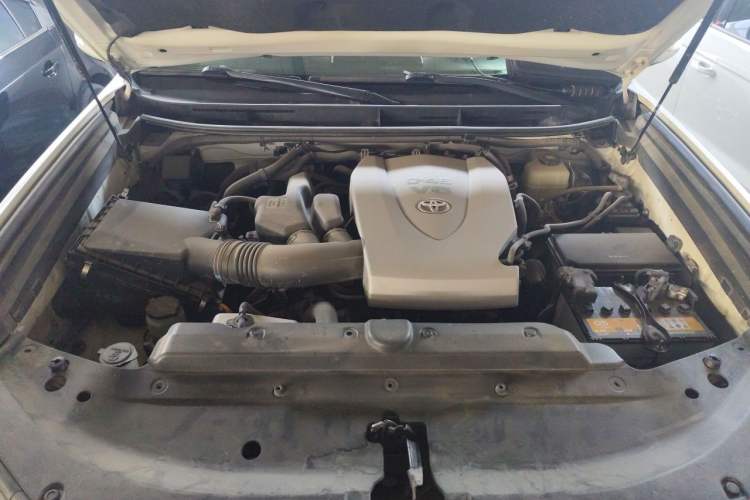 Used Toyota Prado 2018 3.5L Automatic TX-L NAVI Engine Bay