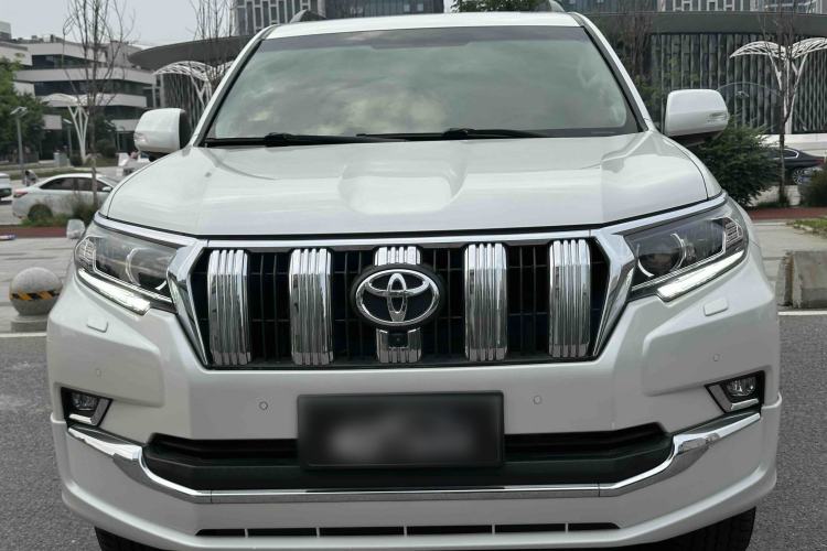 Used Toyota Prado 2018 3.5L Automatic TX-L with Rear-Mounted Spare Tire Exterior 1