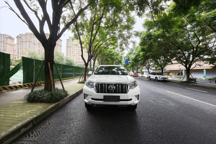 Used Toyota Prado 2018 3.5L Automatic TX-L Exterior 1