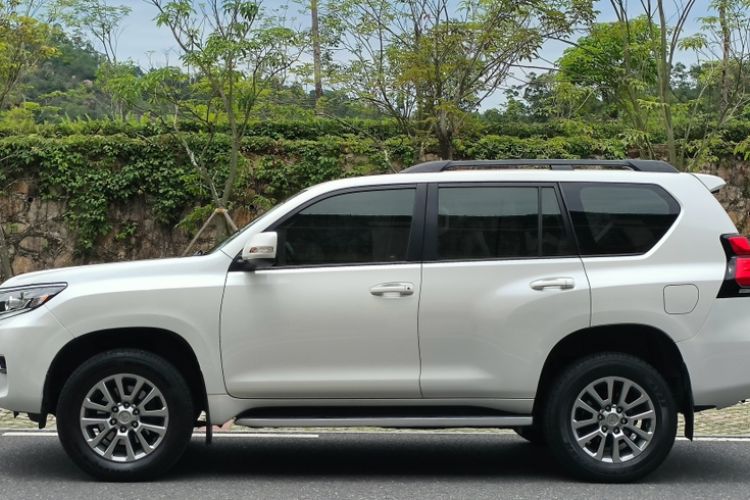 Used Toyota Prado 2018 3.5L Automatic TX-L NAVI Exterior 1