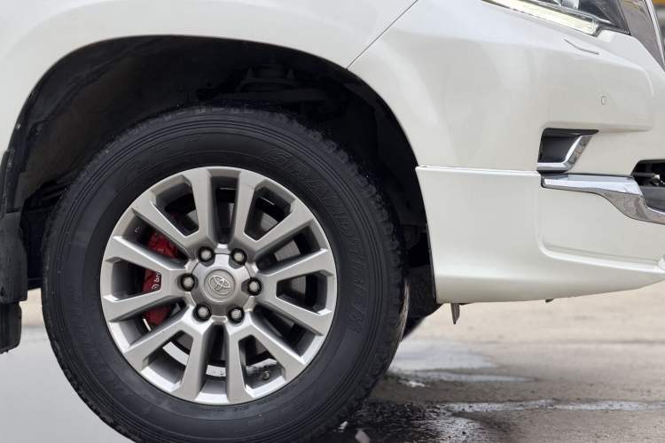 Used Toyota Prado 2018 3.5L Automatic TX-L Exterior 10