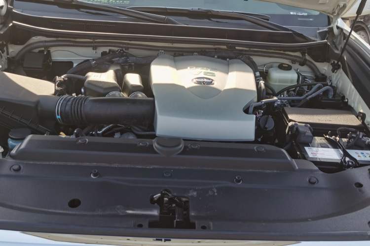 Used Toyota Prado 2018 3.5L Automatic TX-L with Rear-Mounted Spare Tire Exterior 15