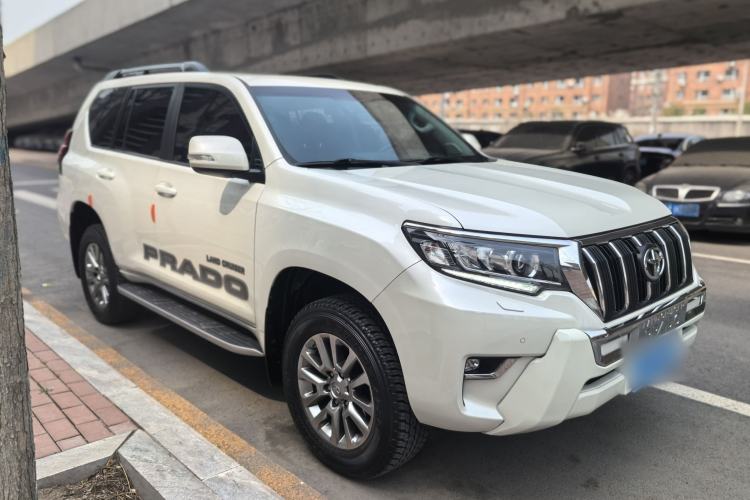 Used Toyota Prado 2018 3.5L Automatic TX-L Exterior 2