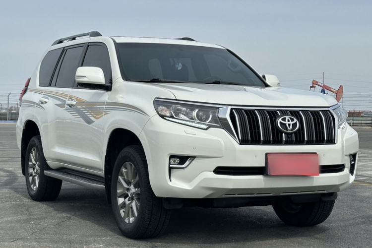 Used Toyota Prado 2018 3.5L Automatic TX-L with Rear-Mounted Spare Tire Exterior 3