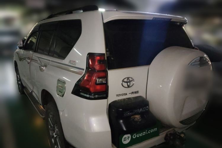 Used Toyota Prado 2018 3.5L Automatic TX-L with Rear-Mounted Spare Tire Exterior 3