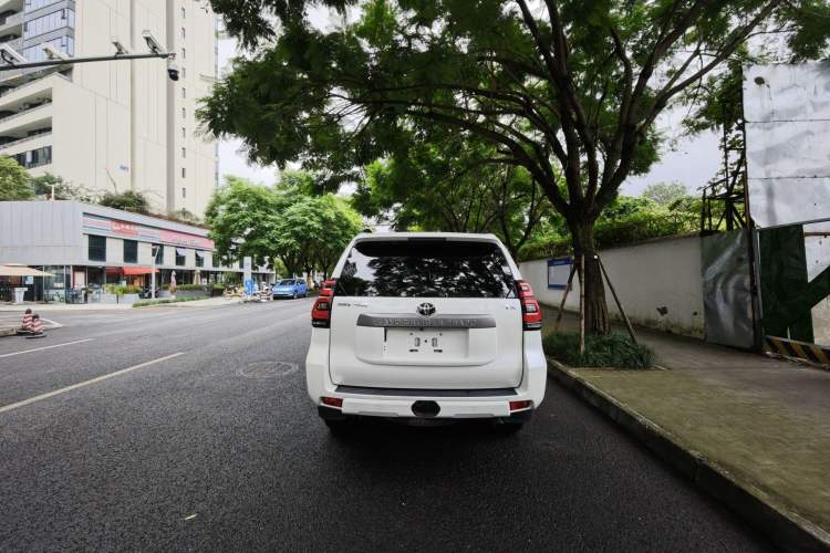 Used Toyota Prado 2018 3.5L Automatic TX-L Exterior 3