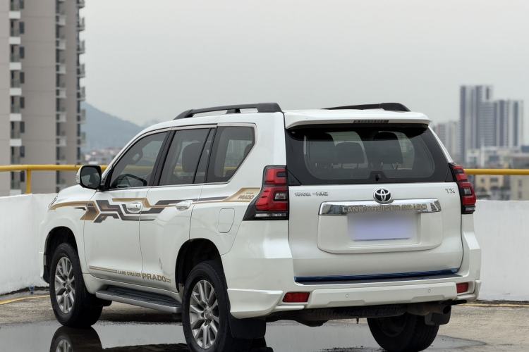 Used Toyota Prado 2018 3.5L Automatic TX-L Exterior 4