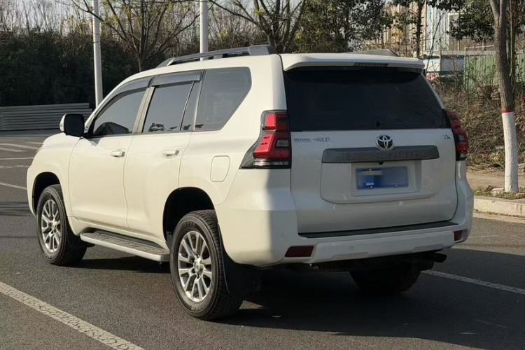 Used Toyota Prado 2018 3.5L Automatic TX-L Exterior 4