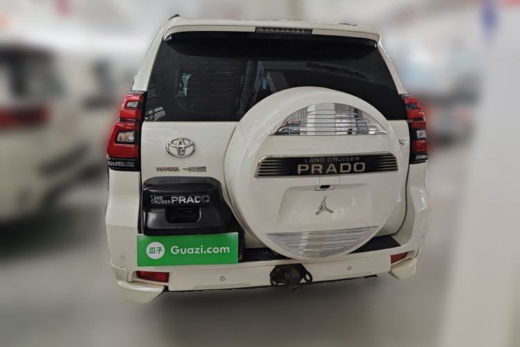 Used Toyota Prado 2018 3.5L Automatic TX-L with Rear-Mounted Spare Tire Exterior 4
