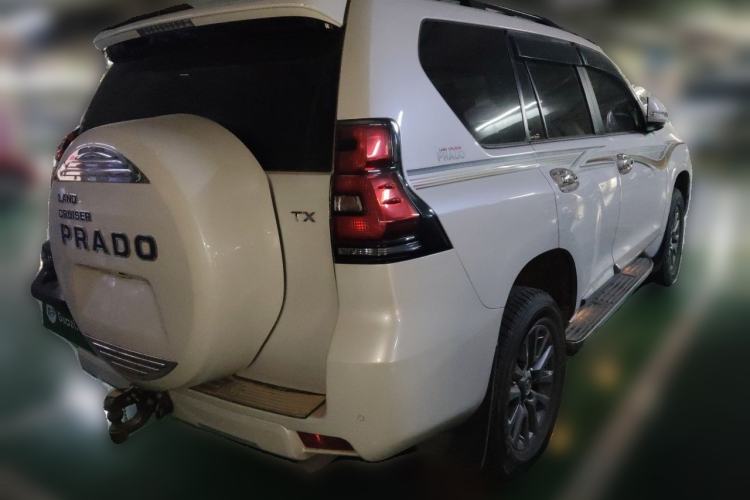 Used Toyota Prado 2018 3.5L Automatic TX-L with Rear-Mounted Spare Tire Exterior 5