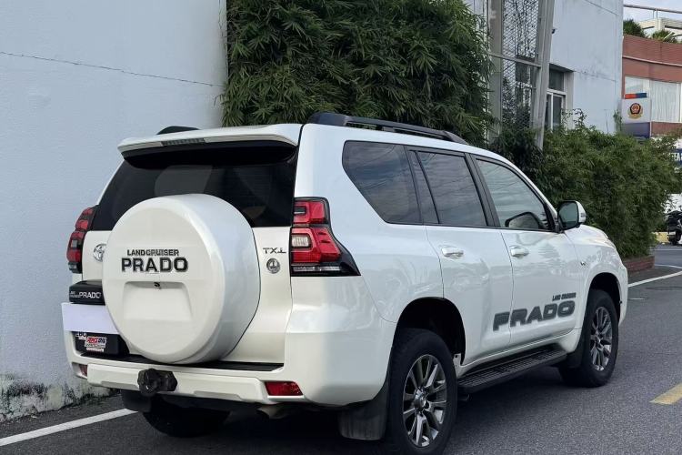 Used Toyota Prado 2018 4.0L TX-L U.S. Specification Exterior 5
