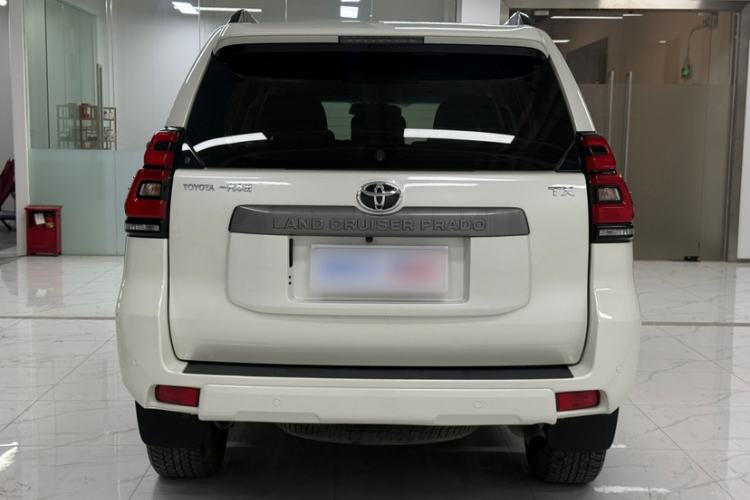 Used Toyota Prado 2018 3.5L Automatic TX Exterior 5